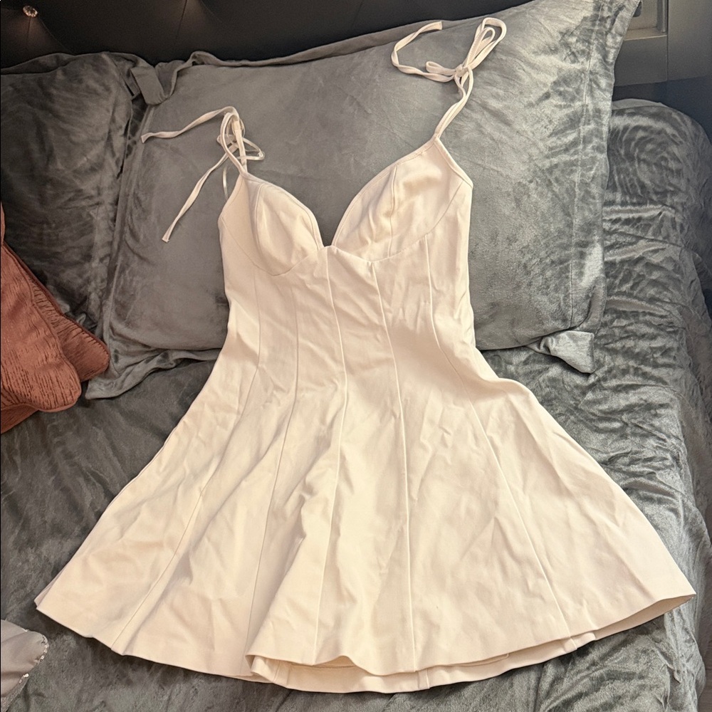 Zara Cream Mini Dress - Picture 2 of 5